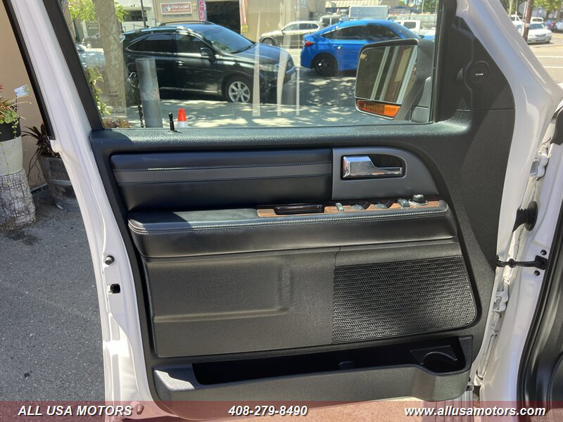Used 2015 Ford Expedition Platinum AWD/4WD image 18