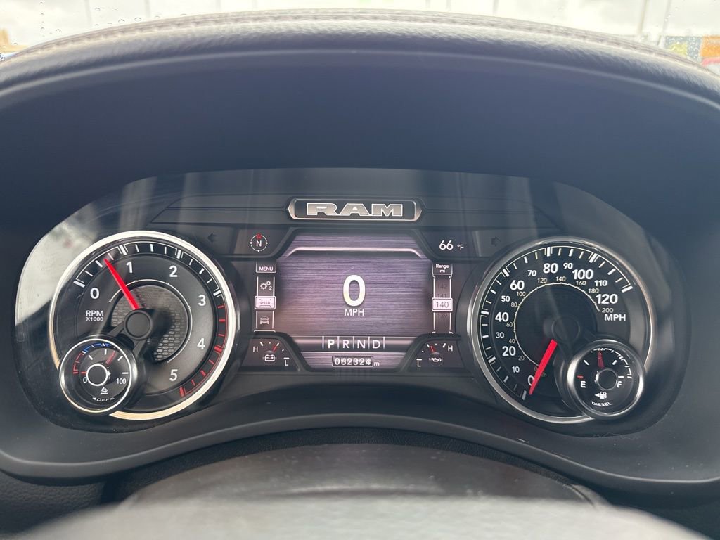 Used 2022 RAM 3500 Laramie image 13