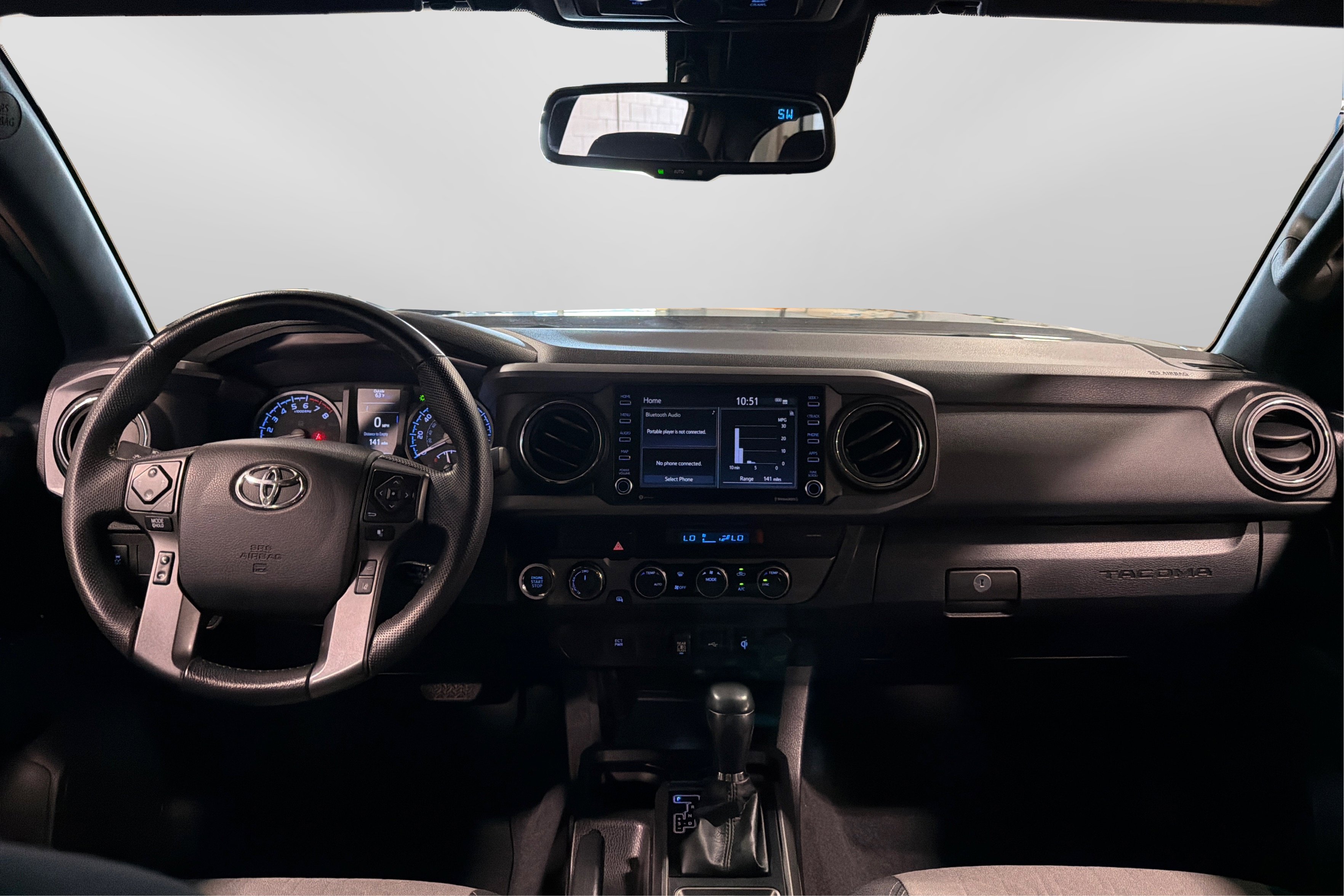 Used 2022 Toyota Tacoma TRD Off-Road AWD/4WD image 20