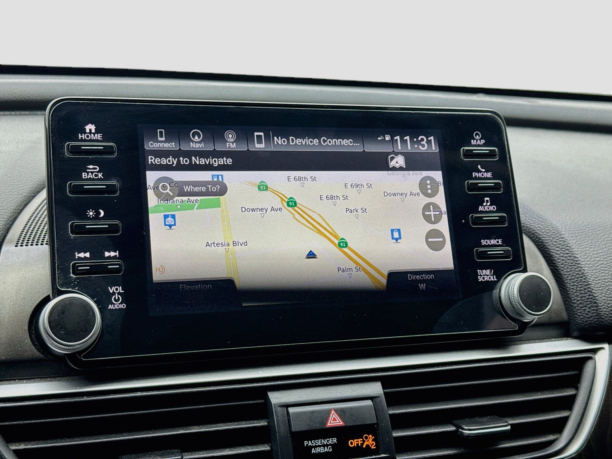 Used 2021 Honda Accord Touring image 9