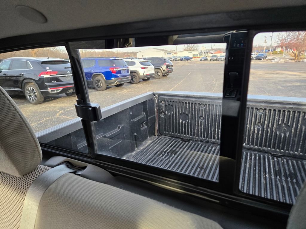 Used 2019 Nissan Frontier SV image 28