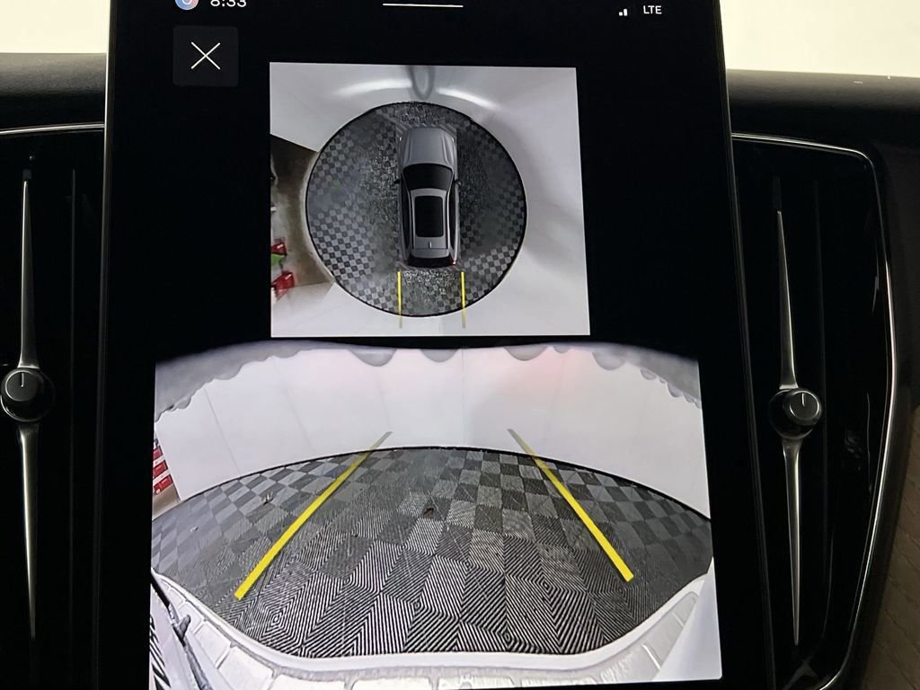 New 2026 Volvo XC60 B5 Plus w/ Protection Package Premier image 23