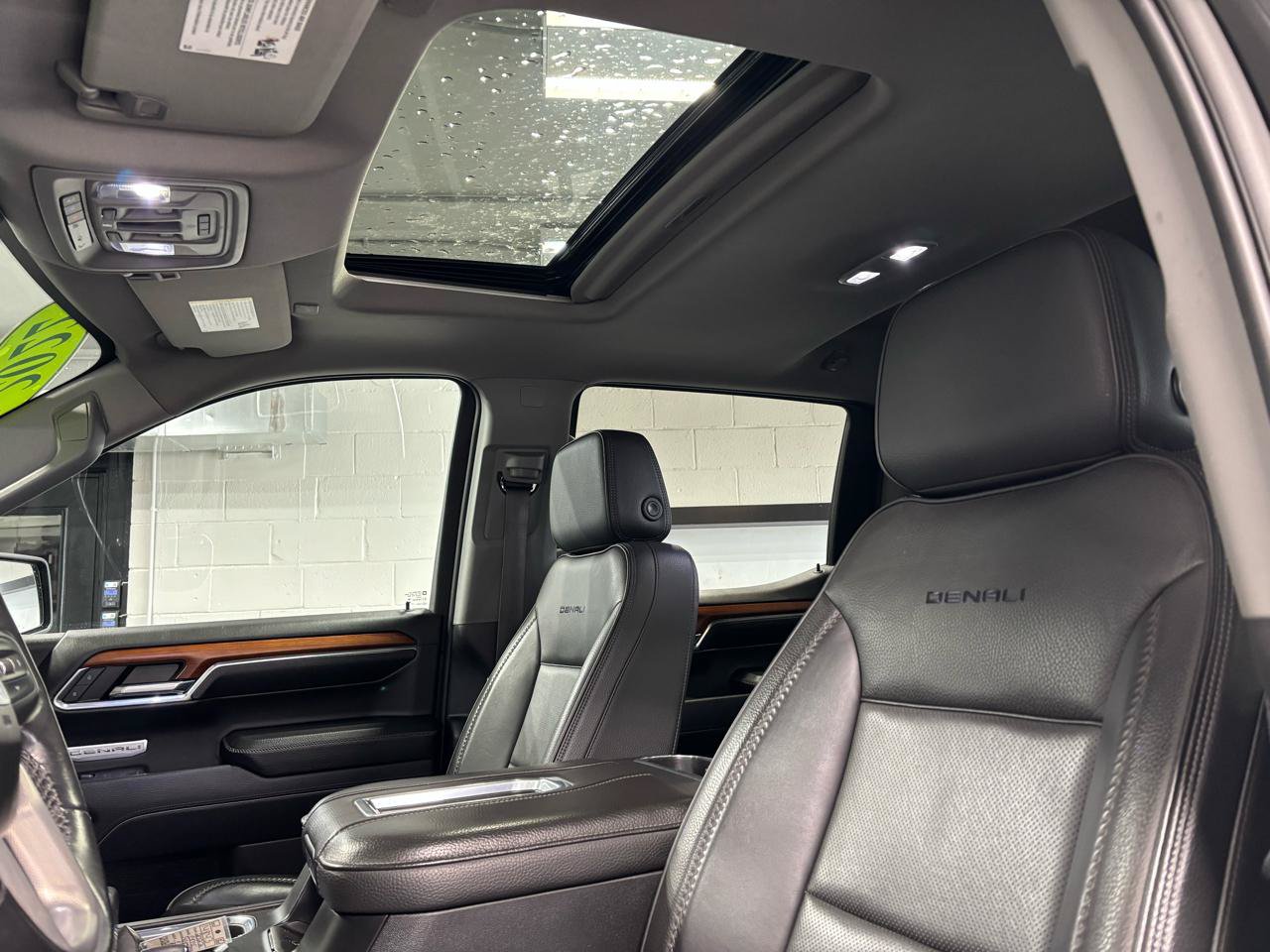 Used 2022 GMC Sierra 1500 Denali w/ Denali Reserve Package AWD/4WD image 31