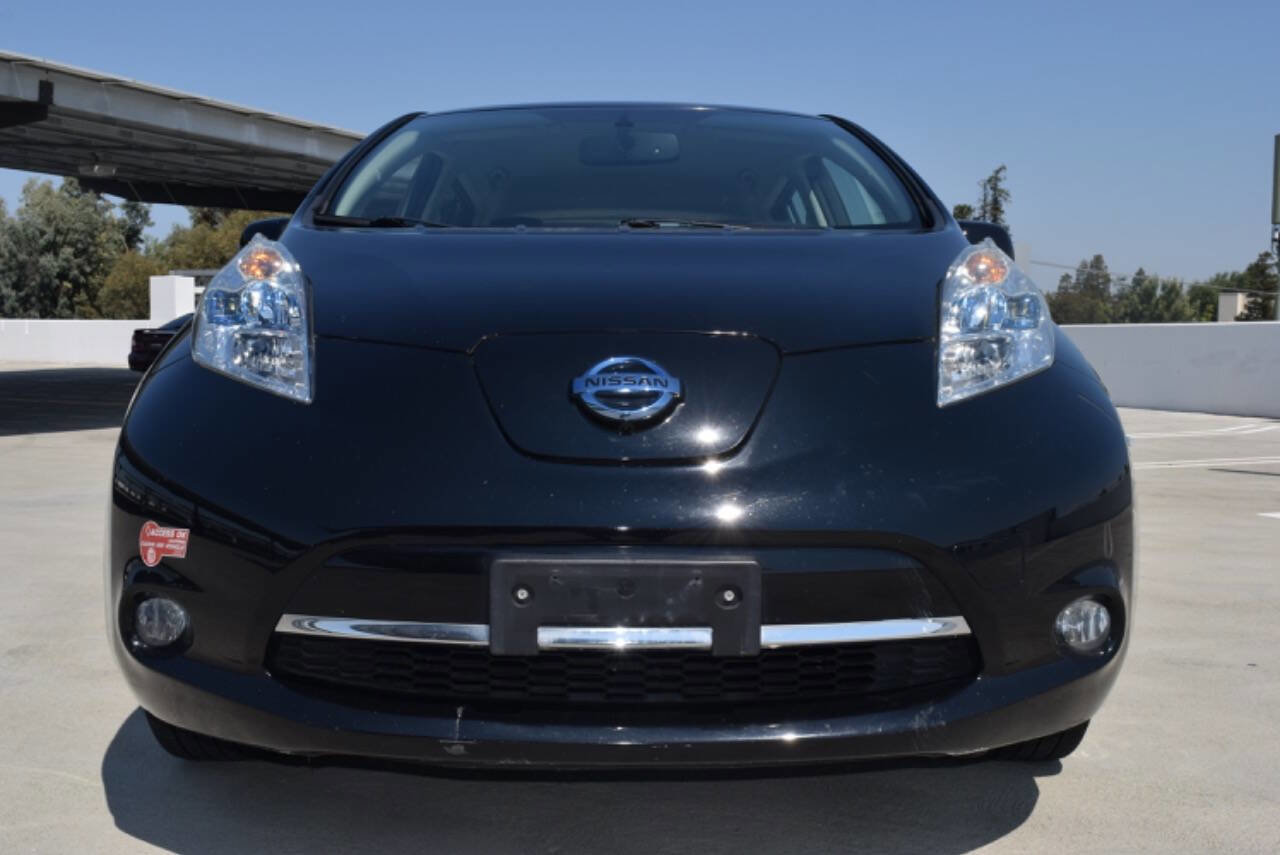 Used 2015 Nissan Leaf SL w/ Premium Package image 4