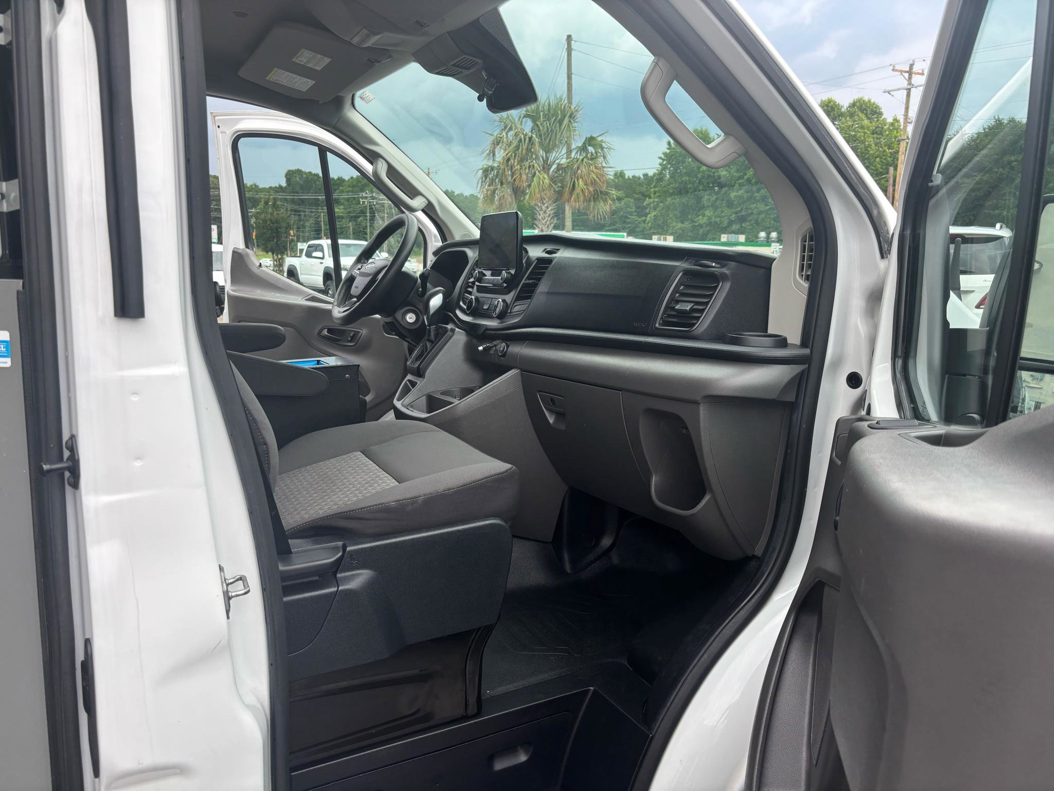 Used 2020 Ford Transit 350 Low Roof w/ Upfitter Package RWD image 41