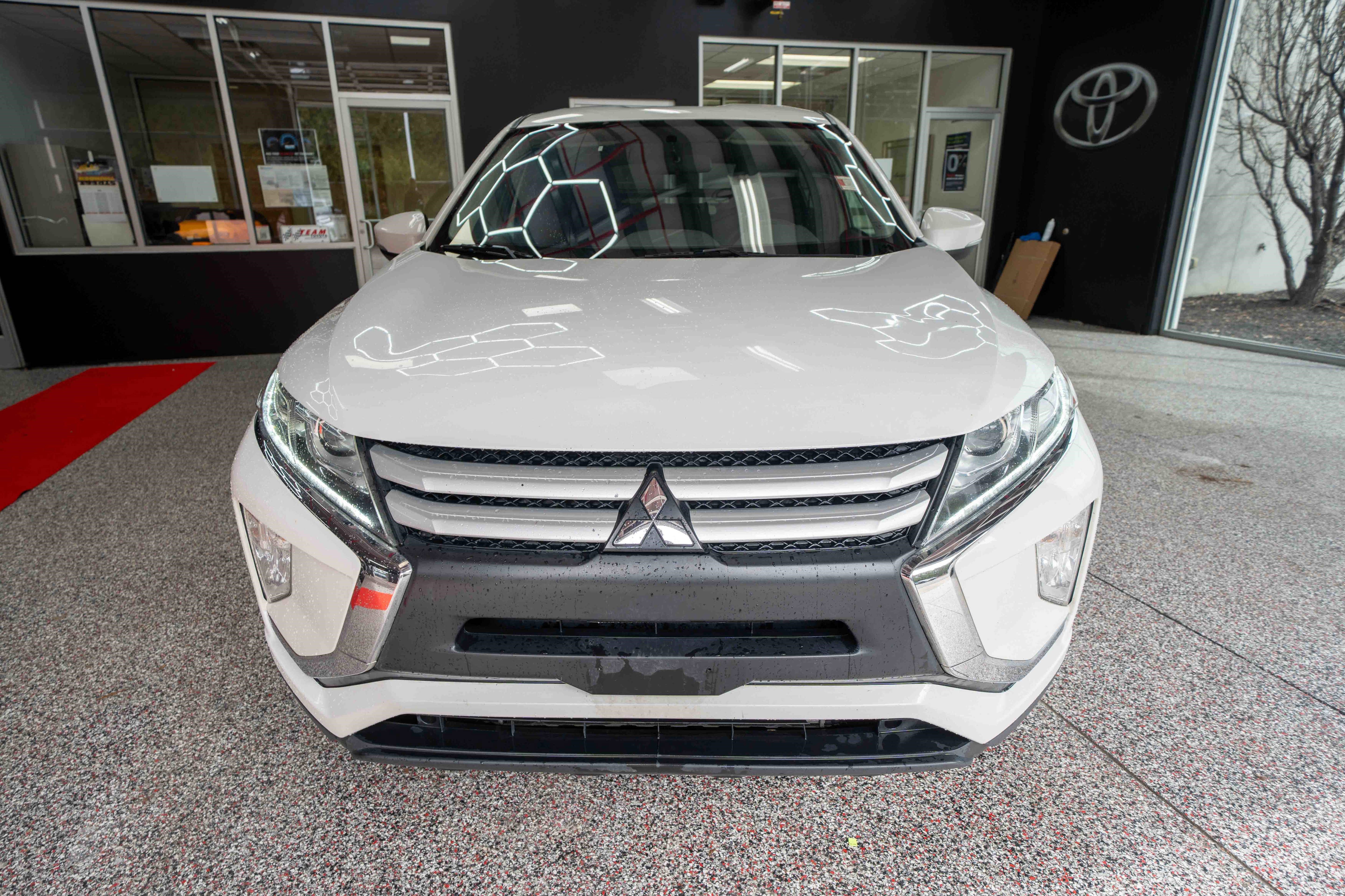Used 2019 Mitsubishi Eclipse Cross ES image 6