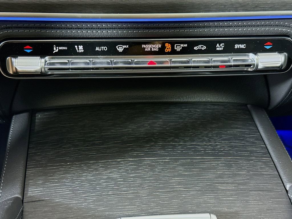 New 2026 Mercedes-Benz GLS 450 4MATIC image 16