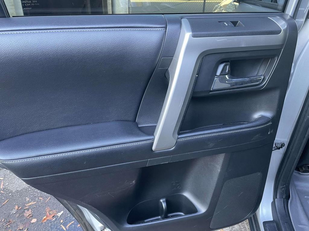 Used 2019 Toyota 4Runner SR5 image 20