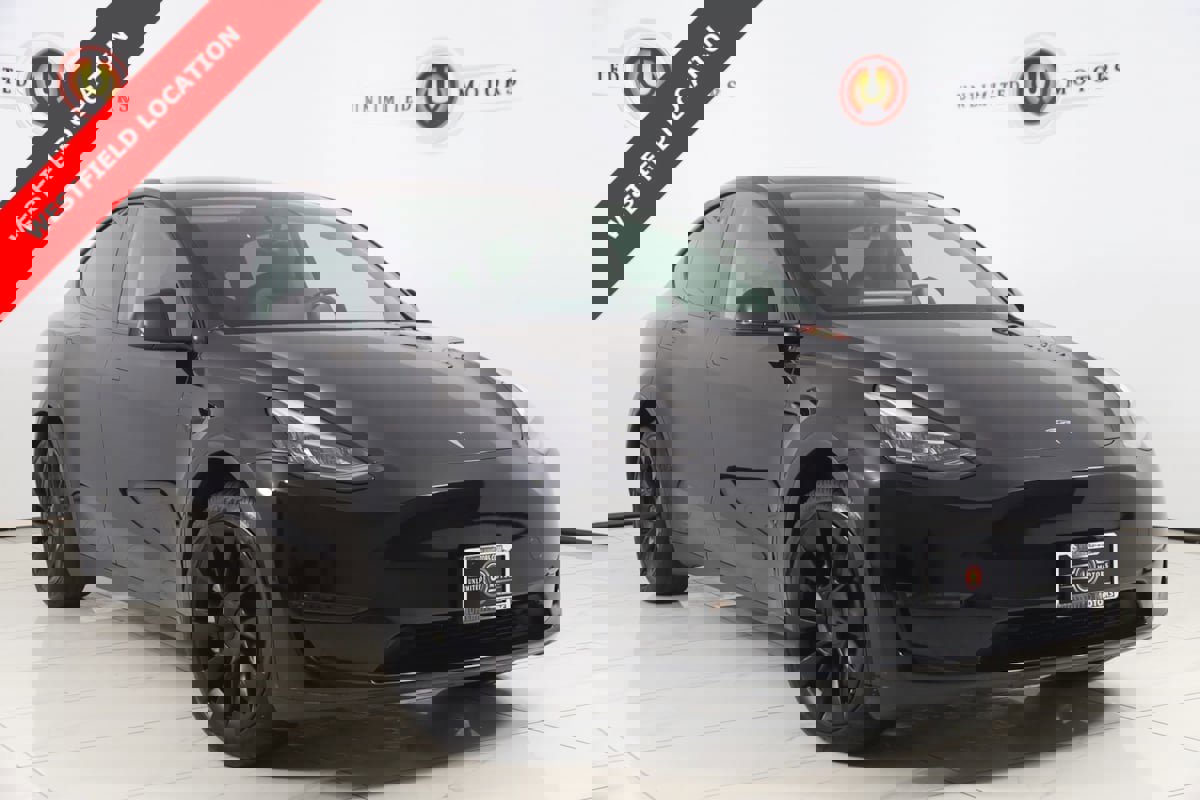 Used 2023 Tesla Model Y Long Range image 1