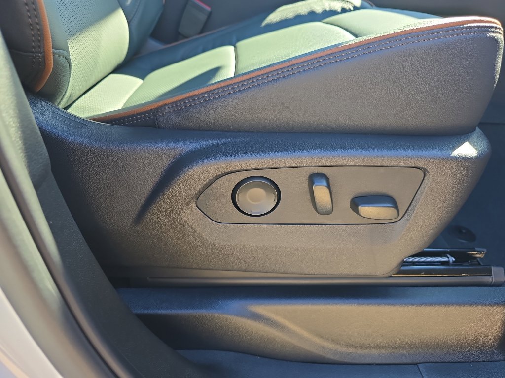 New 2026 GMC Yukon AT4 image 16