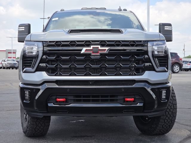 New 2026 Chevrolet Silverado 2500 ZR2 AWD/4WD image 21