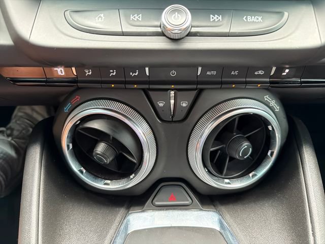 Certified 2023 Chevrolet Camaro LT w/ Technology Package RWD image 13