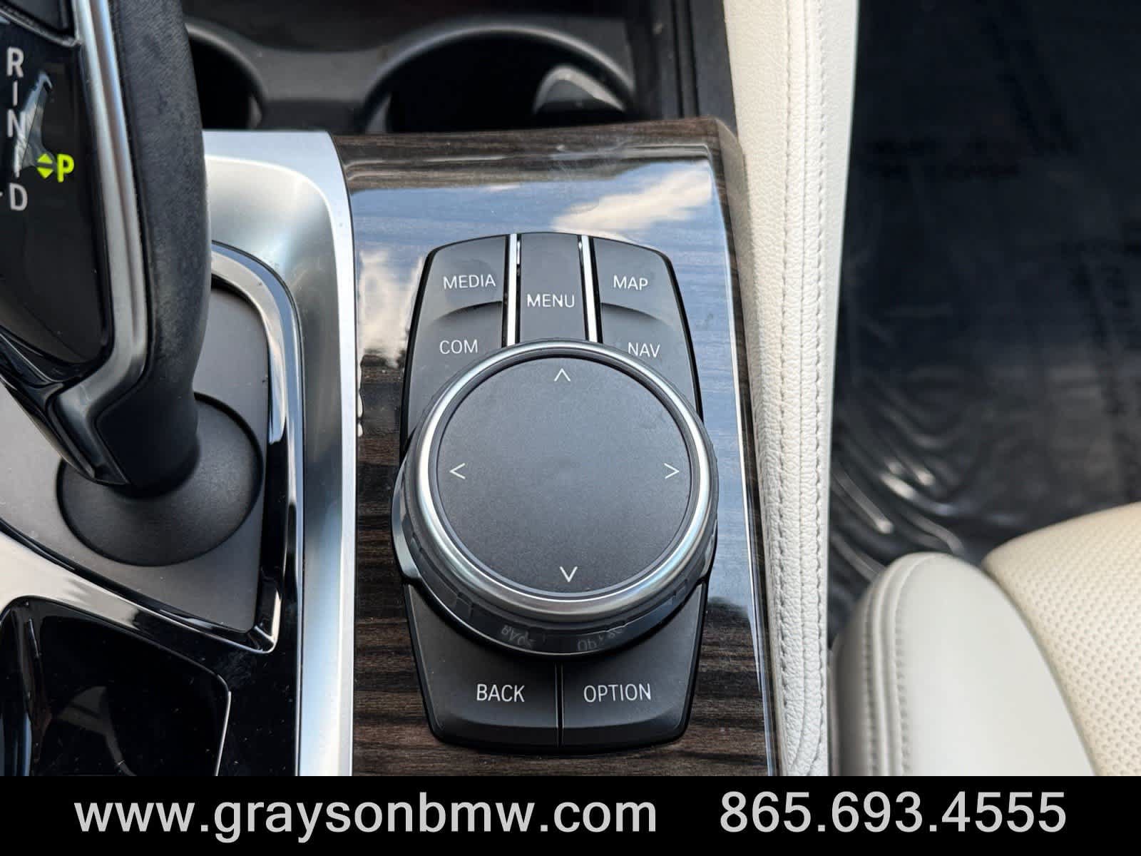 Used 2017 BMW 540i RWD image 27