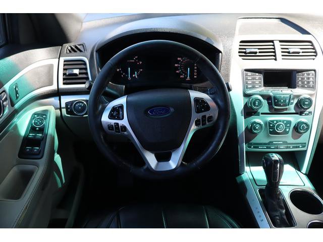 Used 2013 Ford Explorer XLT image 9