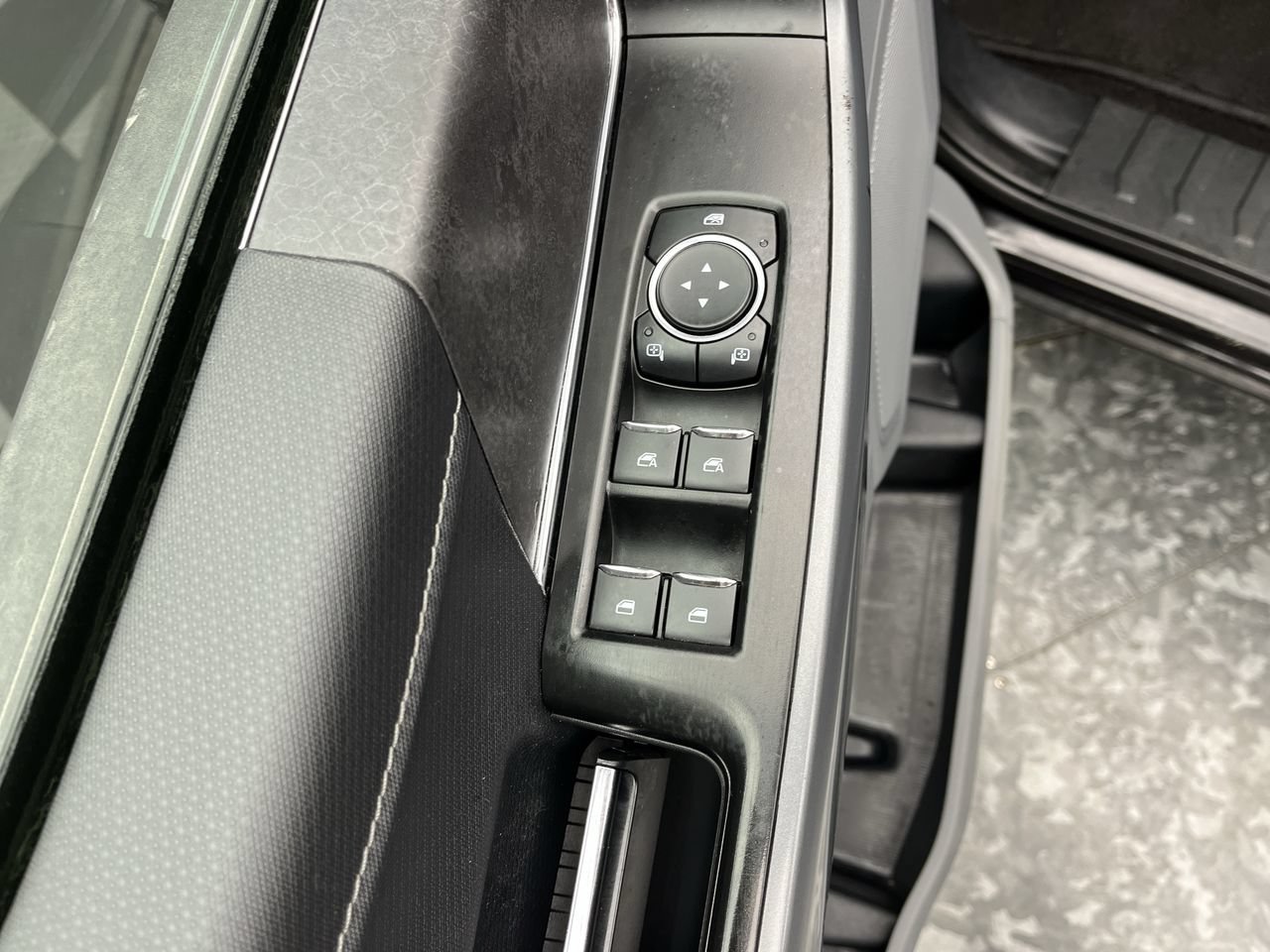 Certified 2024 Ford F150 XLT AWD/4WD image 11