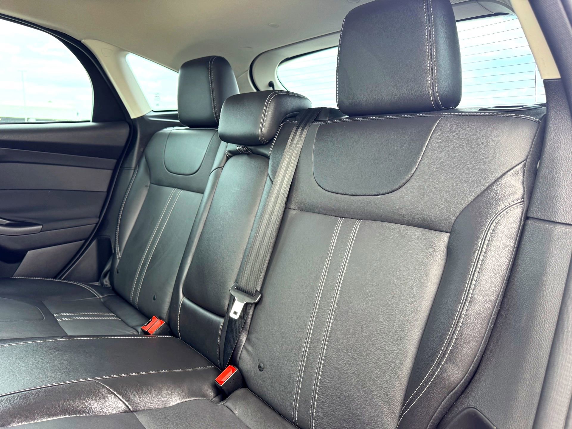 Used 2014 Ford Focus Titanium image 17