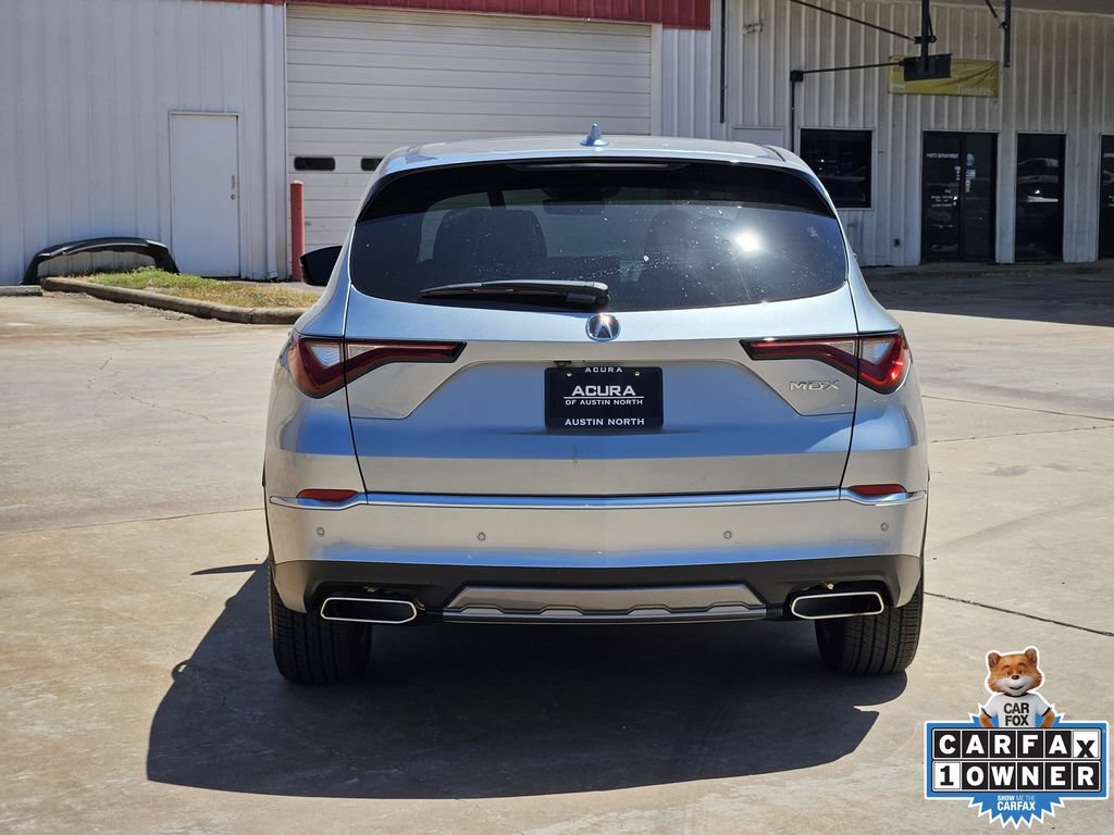Certified 2026 Acura MDX w/ Technology Package FWD image 7