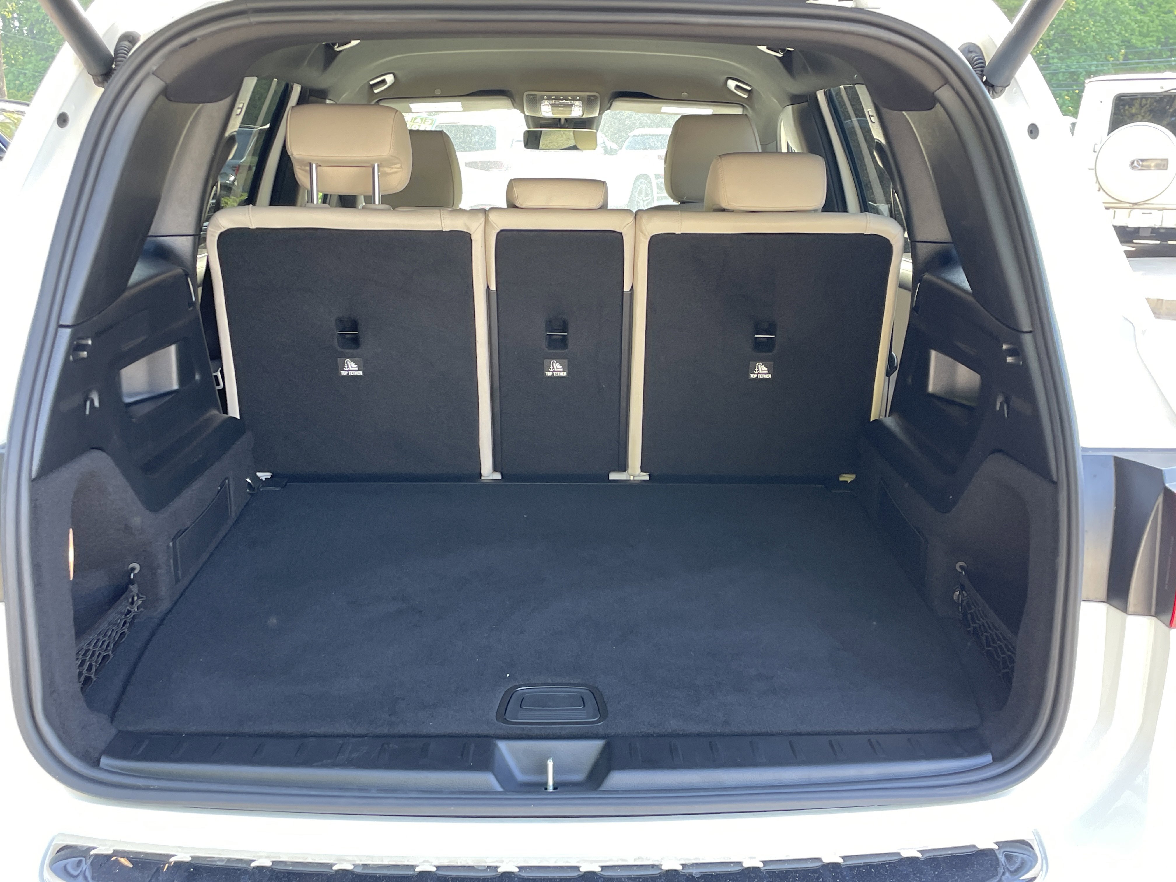 Certified 2025 Mercedes-Benz GLB 250 image 10