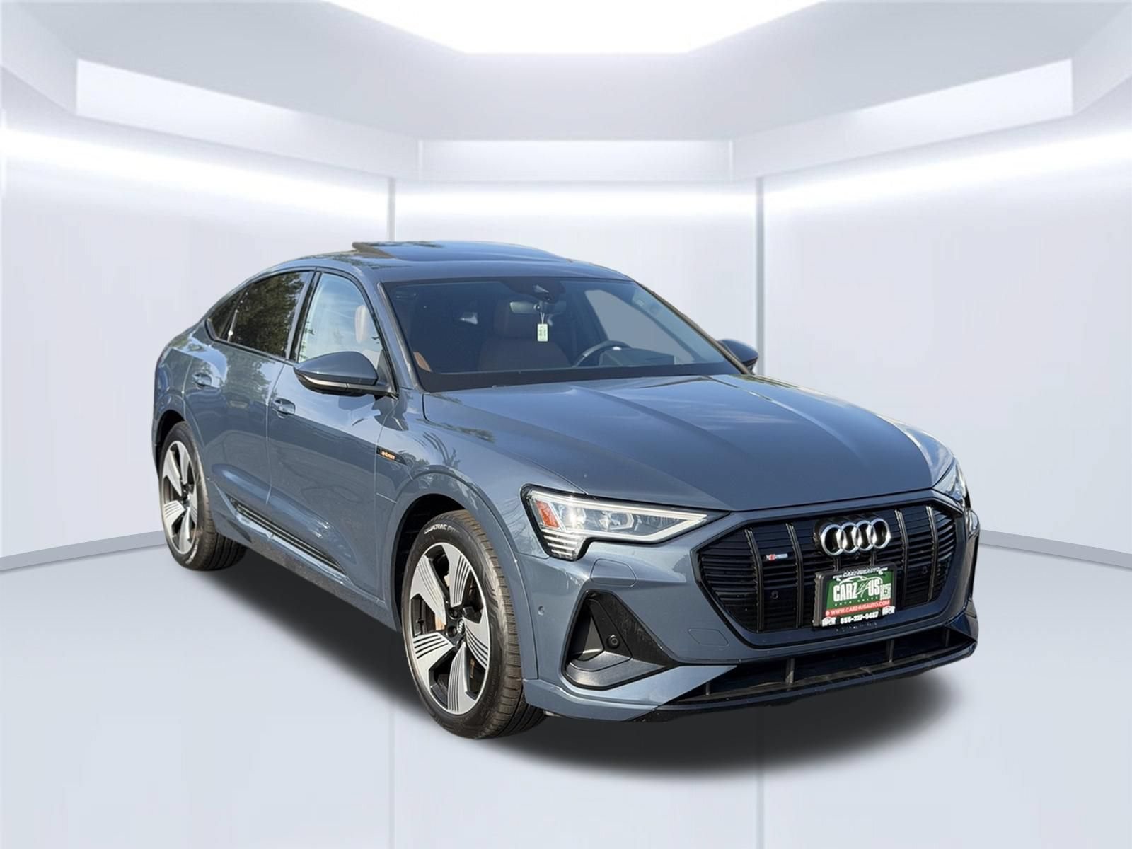 Used 2021 Audi e-tron Prestige w/ Prestige Package AWD/4WD image 3