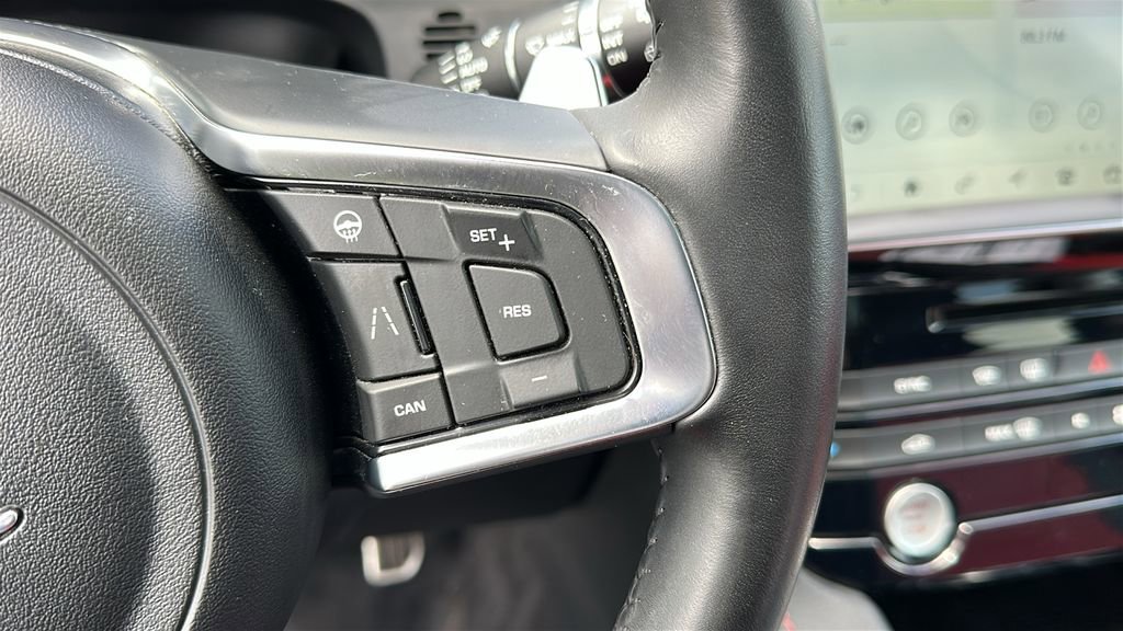 Used 2020 Jaguar F-PACE Checkered Flag AWD/4WD image 13