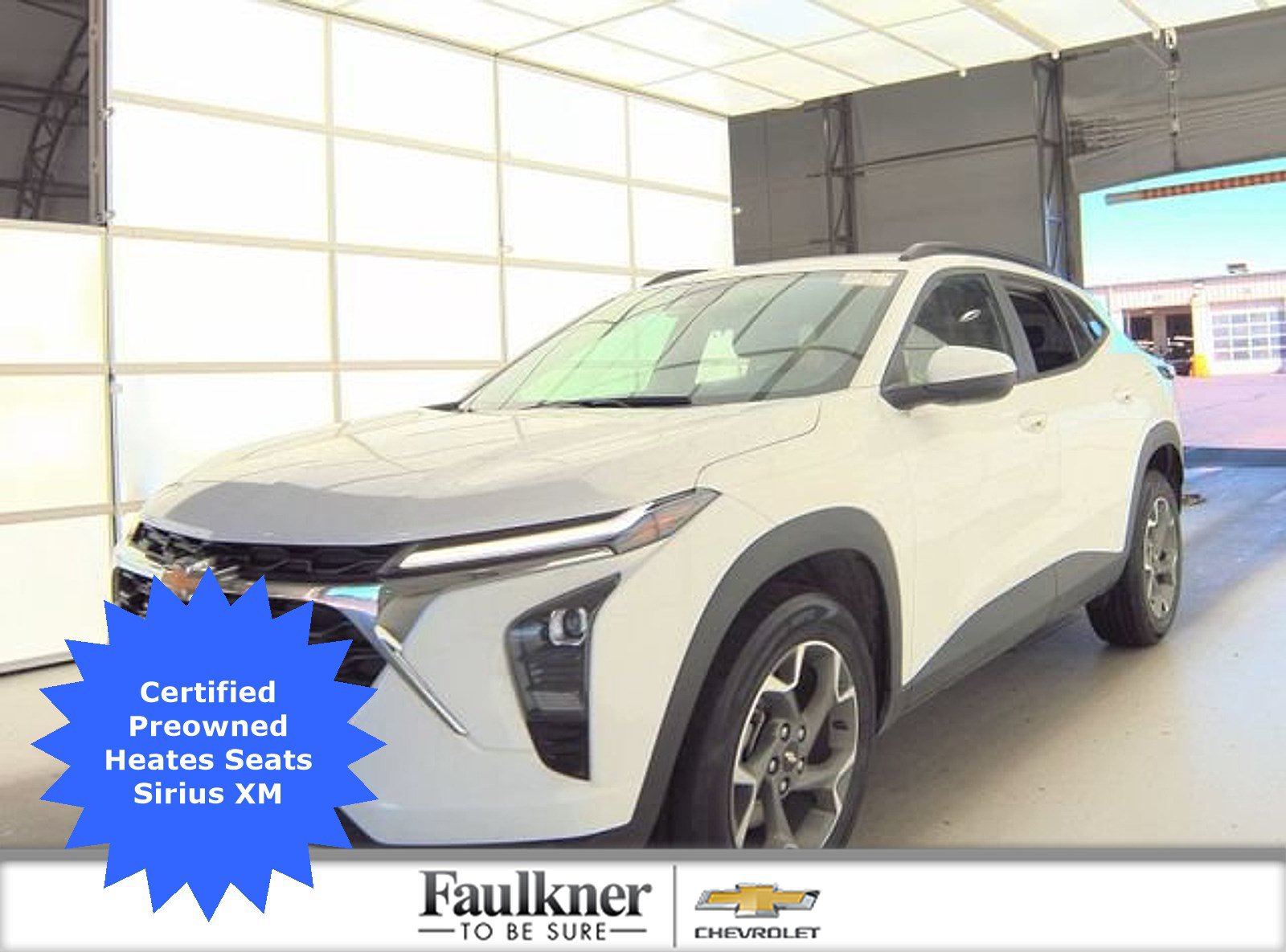 Used 2024 Chevrolet Trax LT w/ Driver Confidence Package FWD image 1