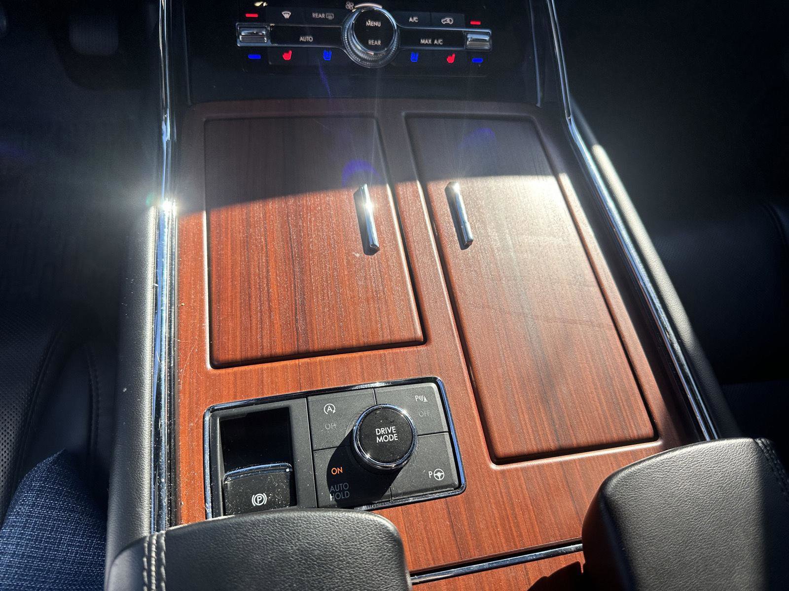 Used 2020 Lincoln Navigator Reserve w/ Equipment Group 208A Reserve image 15