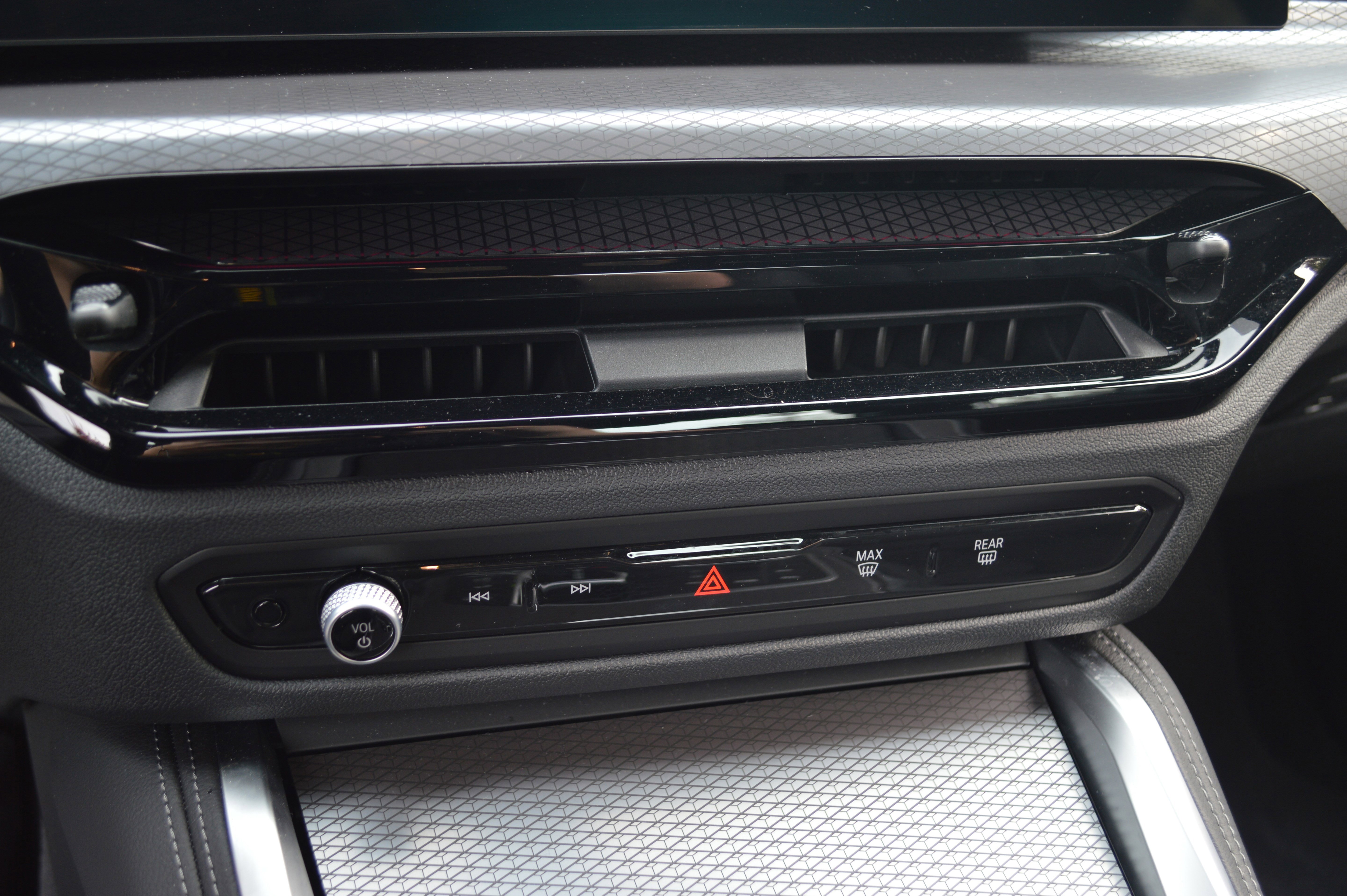 Used 2026 BMW 430i xDrive Coupe w/ M Sport Package image 22