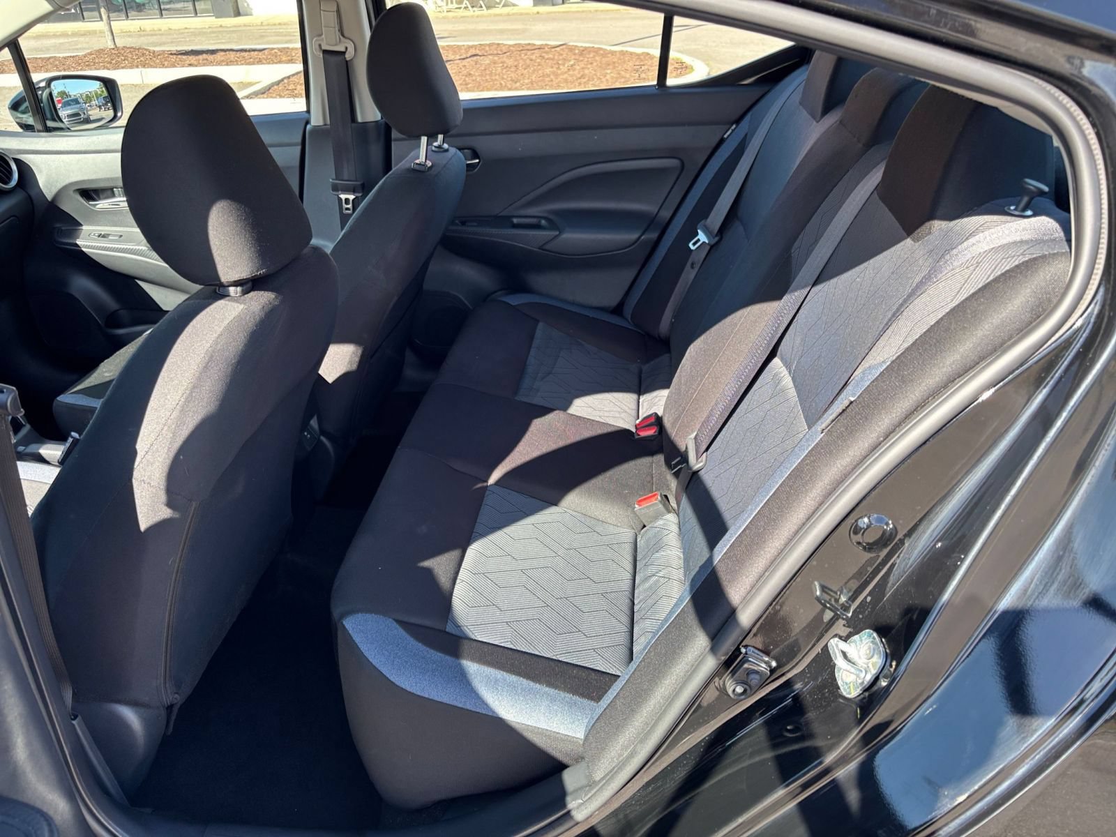 Used 2025 Nissan Versa SV FWD image 23