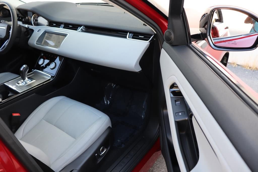 Used 2023 Land Rover Range Rover Evoque S image 30