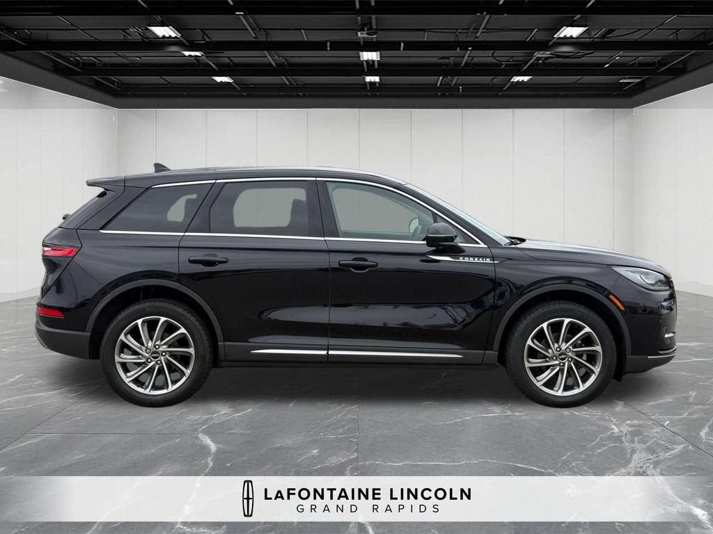 Certified 2023 Lincoln Corsair AWD w/ Equipment Group 101A image 6