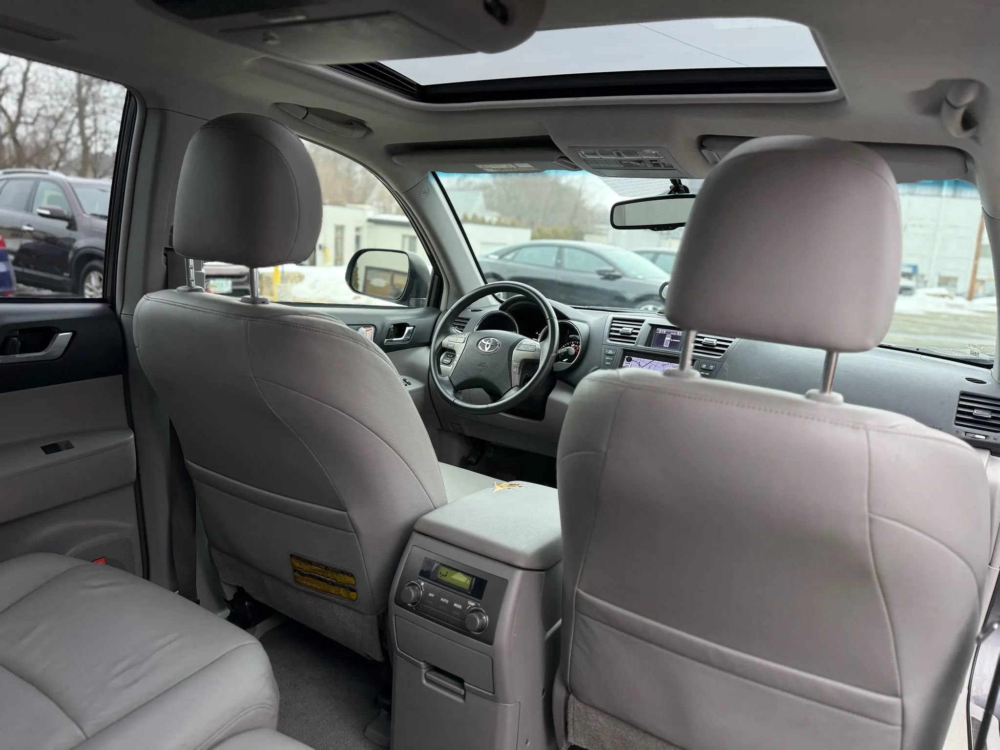 Used 2009 Toyota Highlander Limited image 22