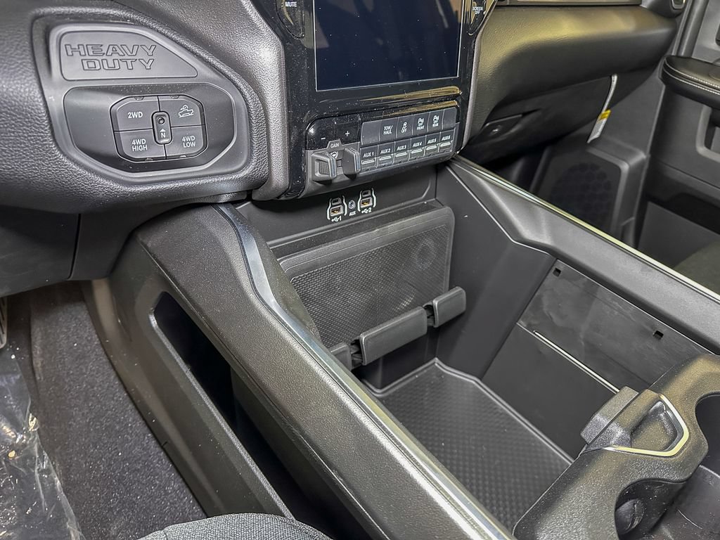 New 2026 RAM 2500 Big Horn AWD/4WD image 29