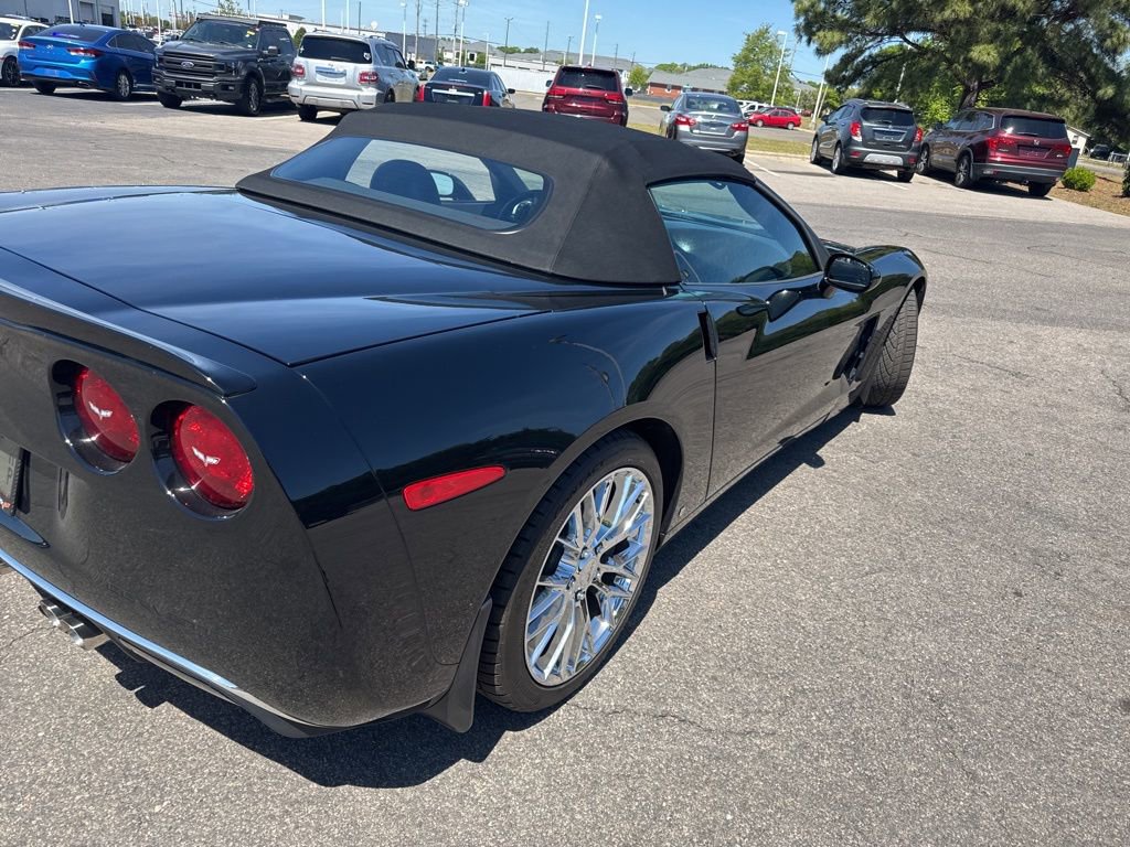Used 2007 Chevrolet Corvette Convertible w/ Preferred Equipment Group image 6