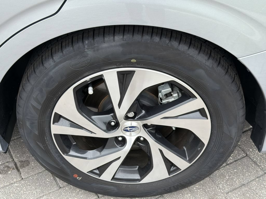 Certified 2025 Subaru Legacy Premium AWD/4WD image 13
