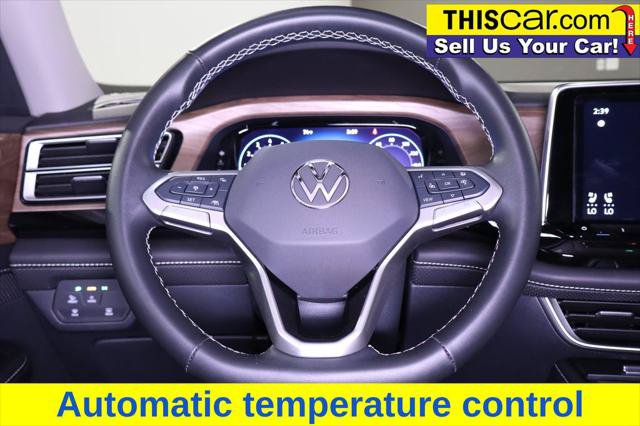 Used 2025 Volkswagen Atlas SE FWD image 14