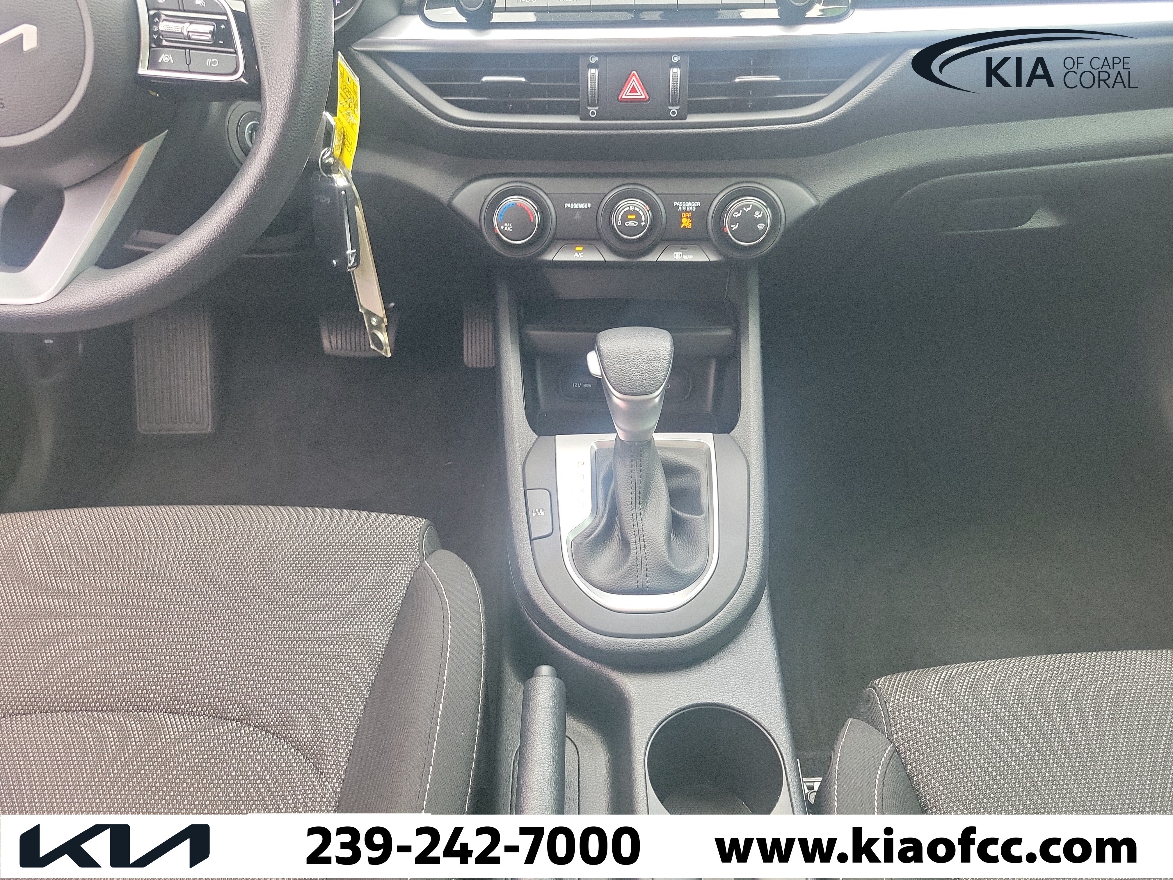 Certified 2024 Kia Forte LXS FWD image 17