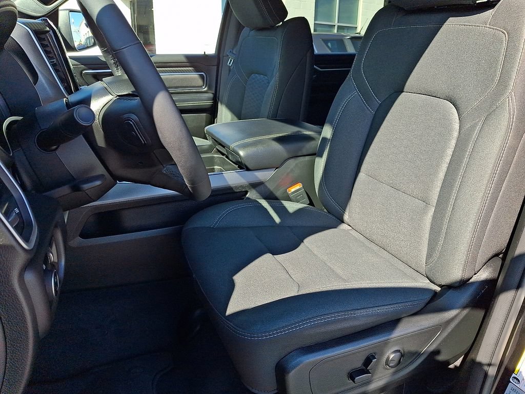 Used 2025 RAM 1500 Big Horn AWD/4WD image 15