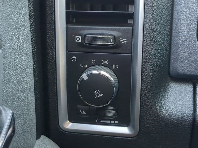 Used 2016 RAM 1500 Big Horn AWD/4WD image 18