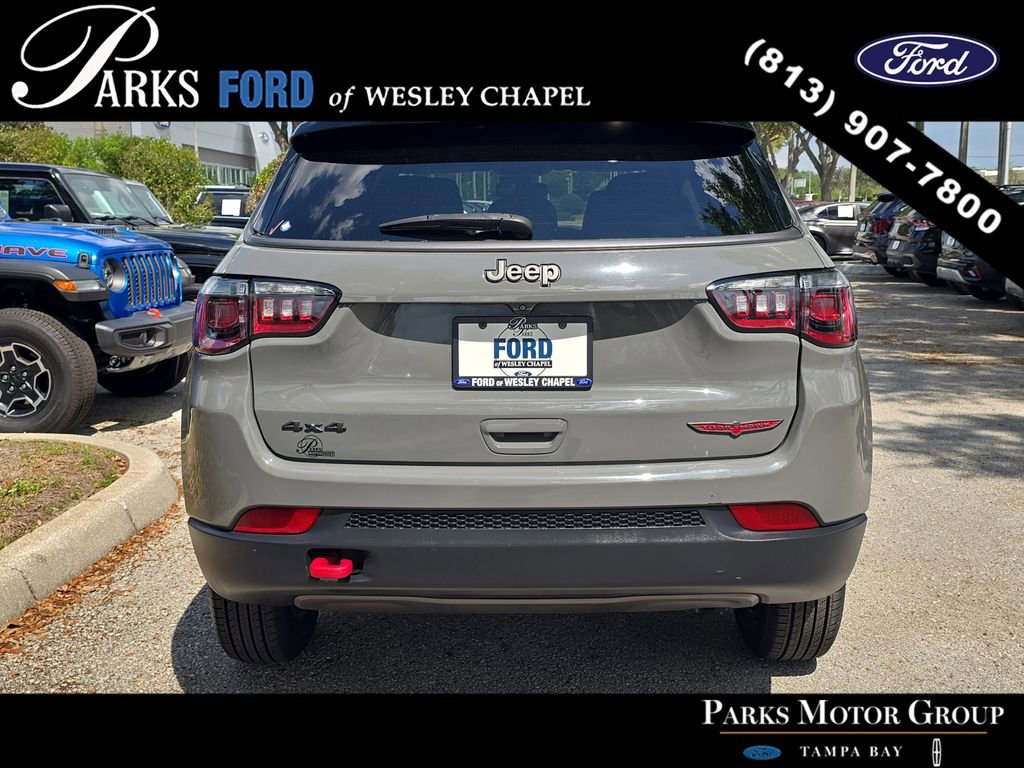 Used 2022 Jeep Compass Trailhawk image 5