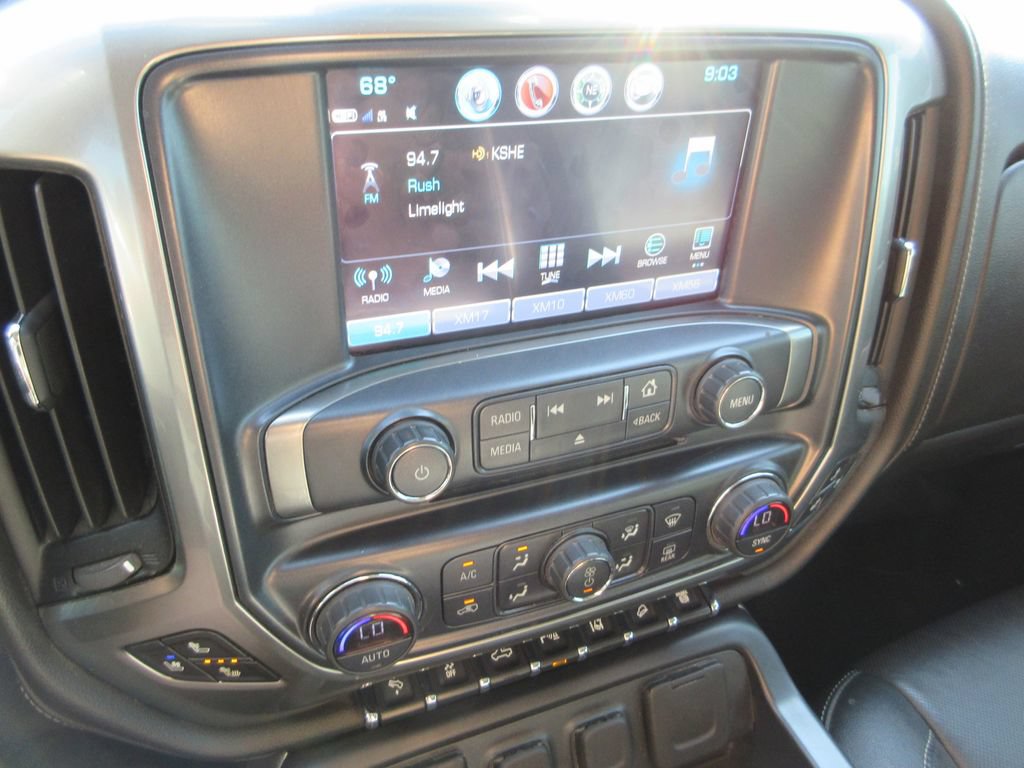Used 2019 Chevrolet Silverado 2500 LTZ w/ Duramax Plus Package AWD/4WD image 33