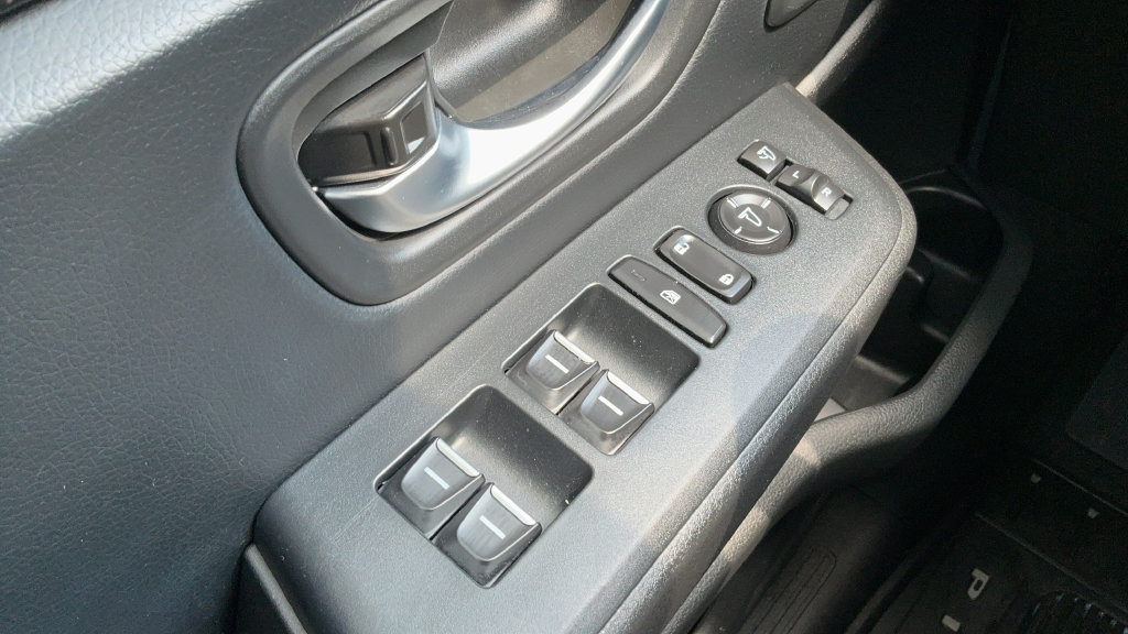 Used 2025 Honda Pilot Elite image 14