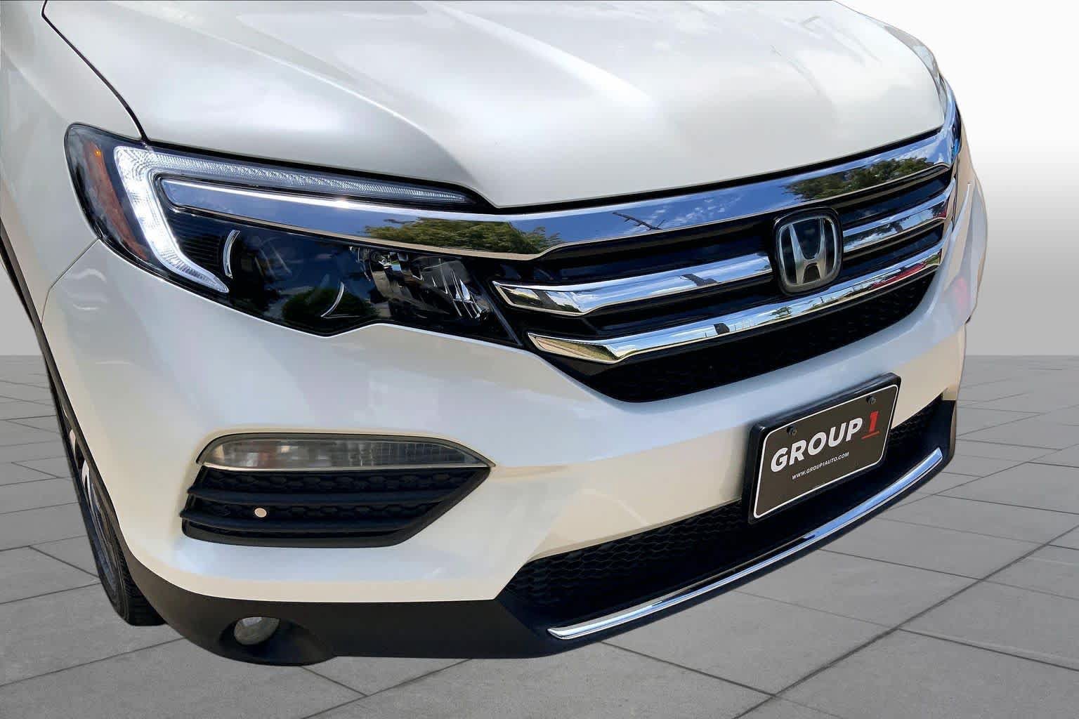 Used 2016 Honda Pilot Elite image 29