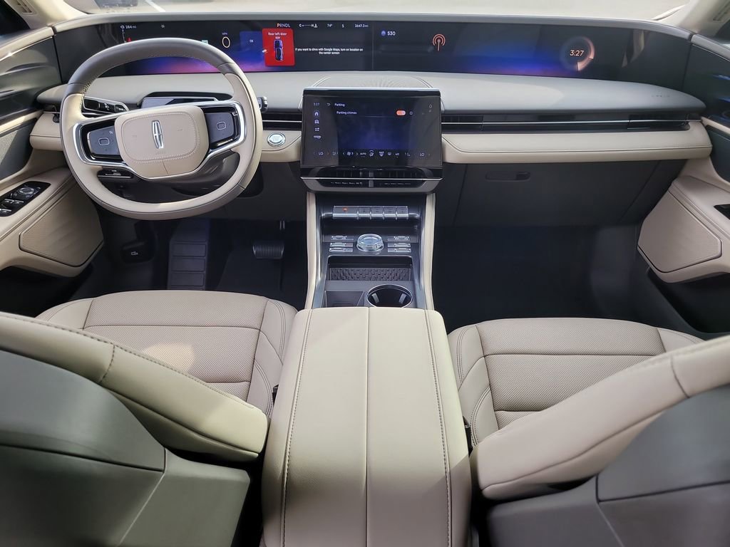 Certified 2025 Lincoln Nautilus Premier image 12