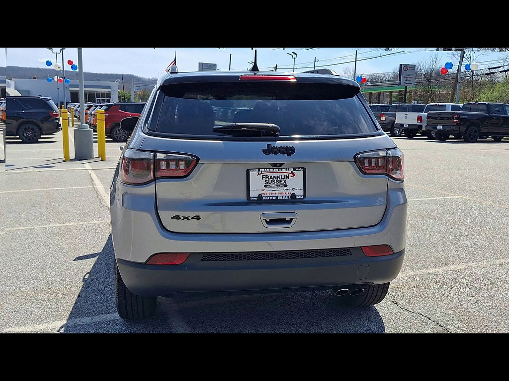 Certified 2020 Jeep Compass Latitude image 7