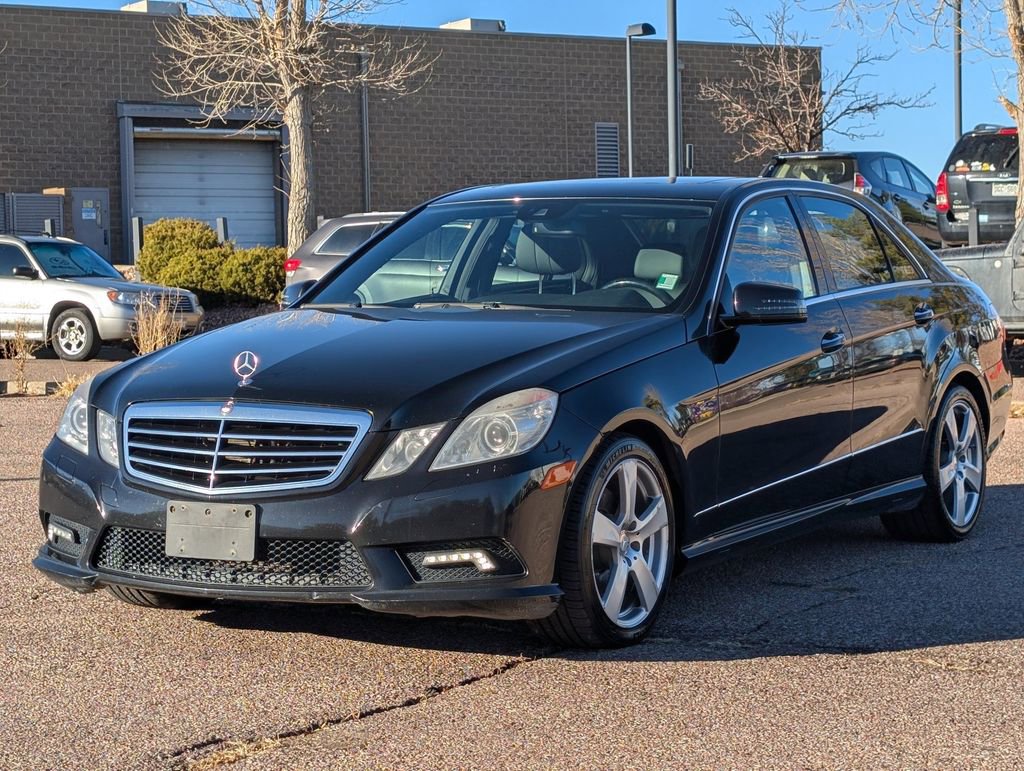 Used 2010 Mercedes-Benz E 350 Sedan image 3
