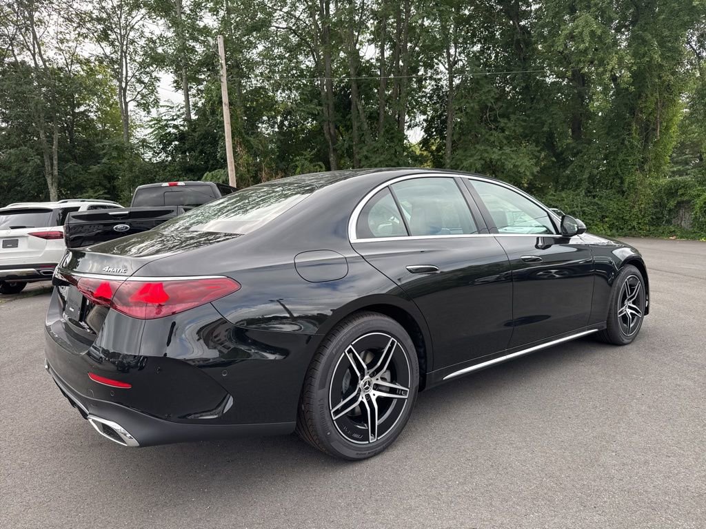 New 2026 Mercedes-Benz E 350 4MATIC Sedan image 7