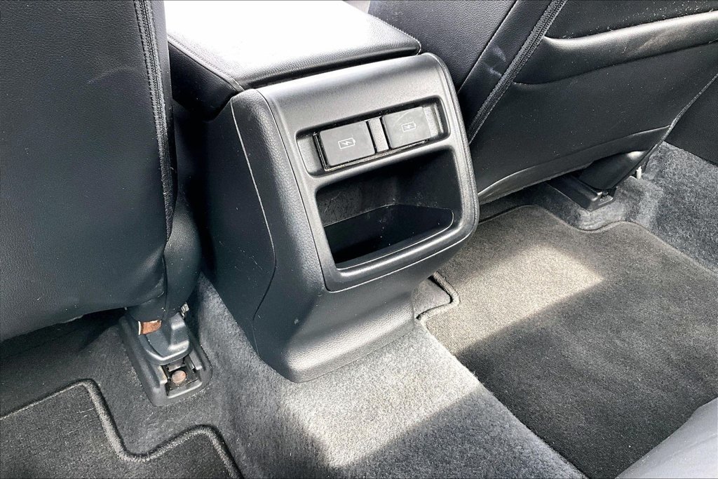 Used 2022 Honda Accord Sport image 10