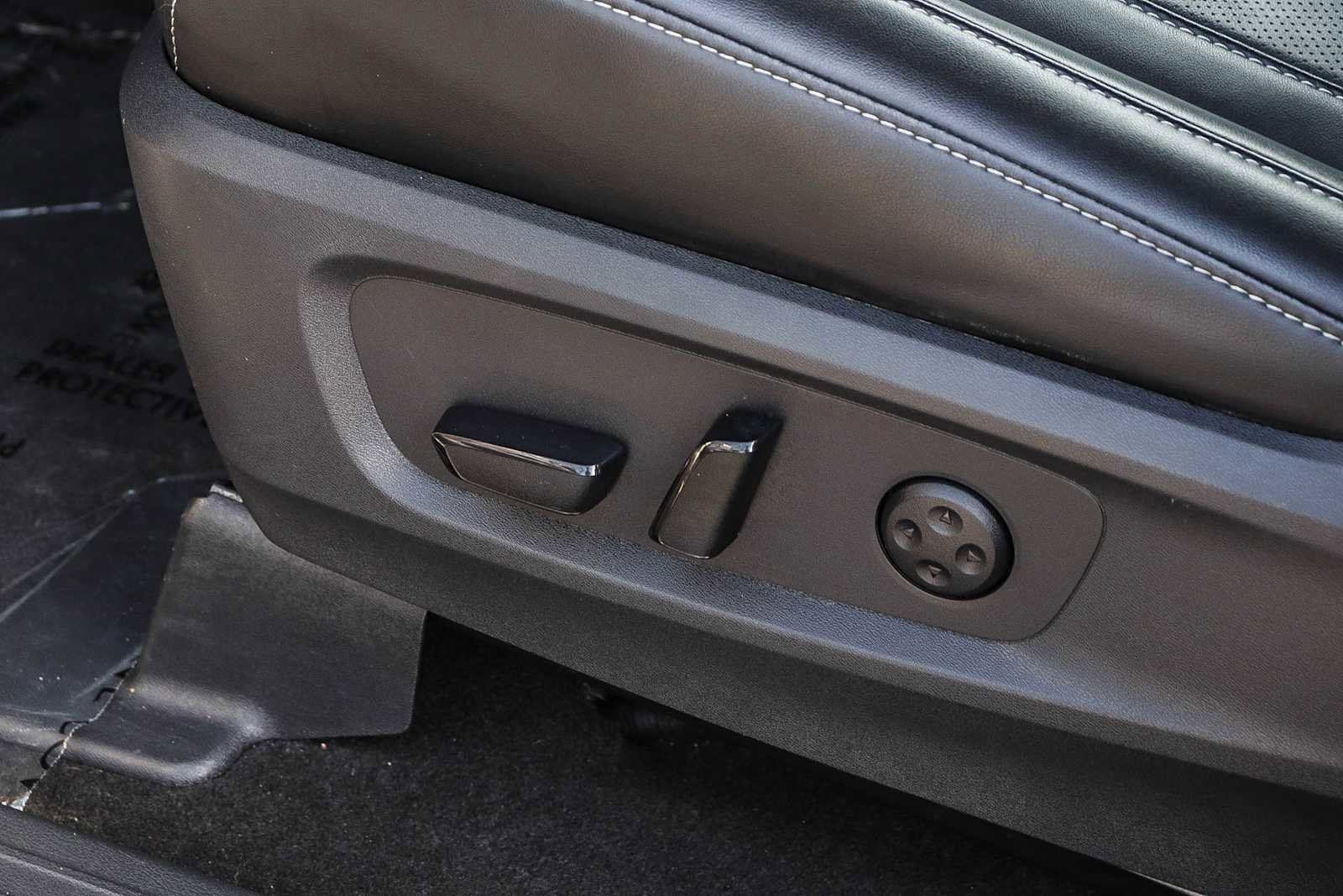 Used 2023 INFINITI QX60 Luxe w/ Cargo Package image 25