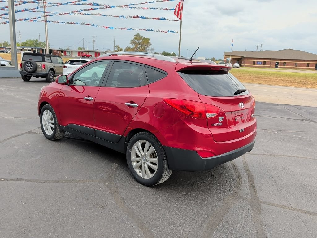 Used 2013 Hyundai Tucson Limited FWD image 4