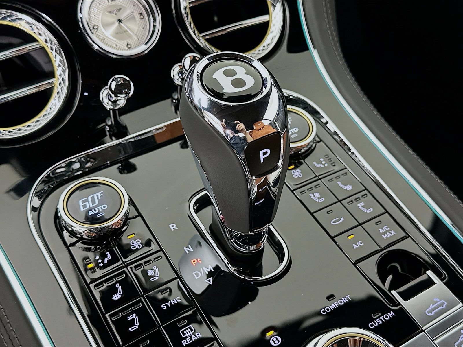 Used 2024 Bentley Continental GT Mulliner AWD/4WD image 30